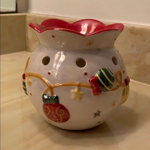 Christmas ornaments design on tart burner